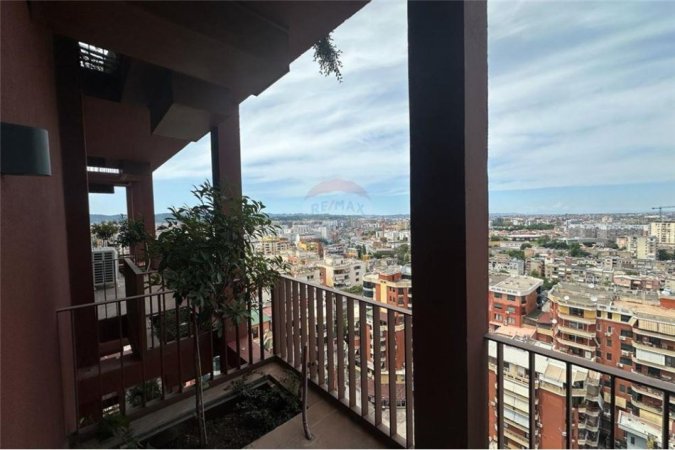 Tirane, jepet me qera zyre Kati 15, 114 m² 1.200 € (Rruga e kavajes)