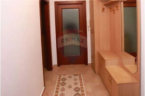 Tirane, jepet me qera apartament 2+1 Kati 5, 100 m² 600 € (KOMPLEKSI ASL - Tiranë)