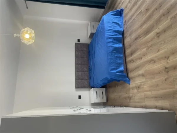 Tirane, jepet me qera apartament 2+1+Ballkon Kati 2, 85 m² 400 € (Astir , prane wellit)