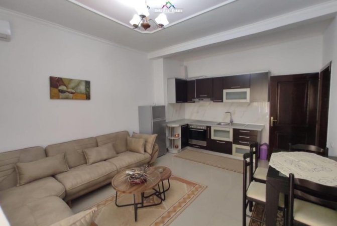 Tirane, jepet me qera apartament 1+1+BLK Kati 3, 70 m² 500 Euro (rruga e elbasanit)