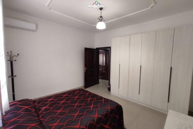 Tirane, jepet me qera apartament 1+1+BLK Kati 3, 70 m² 500 Euro (rruga e elbasanit)