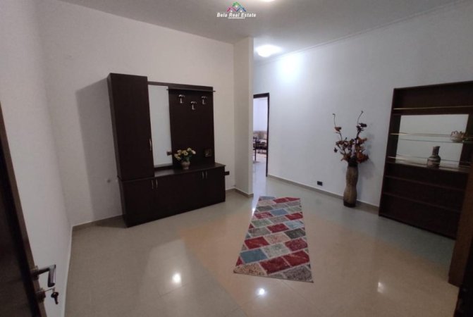 Tirane, jepet me qera apartament 1+1+BLK Kati 3, 70 m² 500 Euro (rruga e elbasanit)
