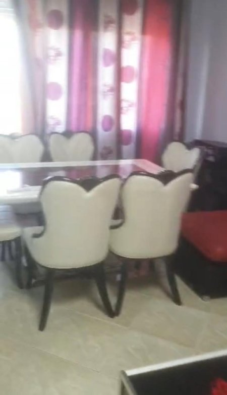 Tirane, jepet me qera apartament 2+1 Kati 3, 110 m² 300 € (Kamez)