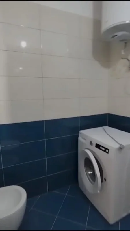 Tirane, jepet me qera apartament 2+1 Kati 6, 450 m² 450 € (ASTIR)