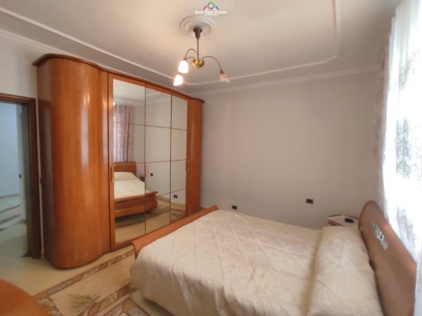 Tirane, jepet me qera apartament 1+1+Ballkon Kati 3, 70 m² 500 € (SHKOLLA E BALETIT)