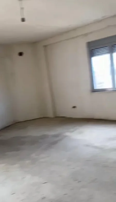 Tirane, shitet apartament Kati 4, 102 m² 103.000 € (Babrru)