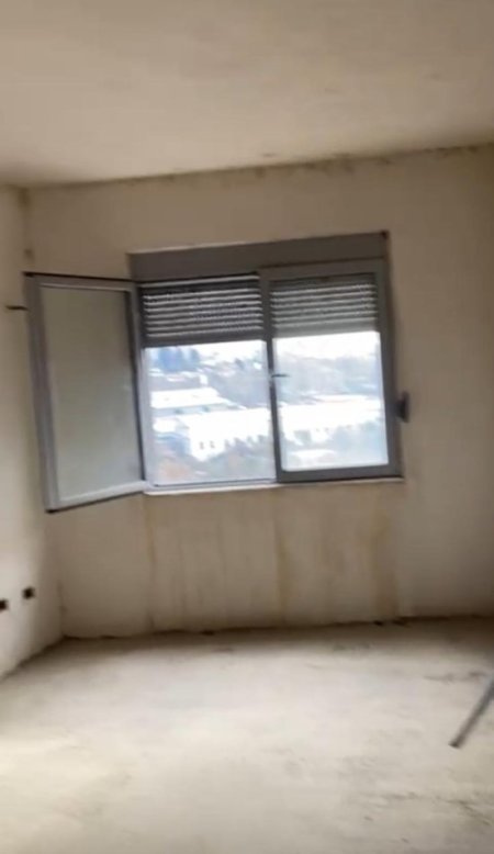 Tirane, shitet apartament Kati 4, 102 m² 103.000 € (Babrru)