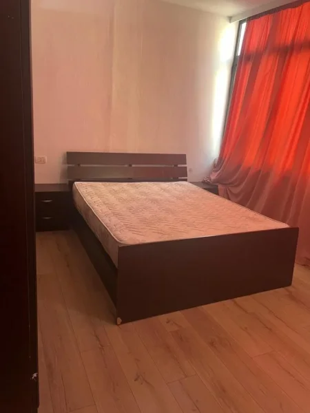 Tirane, jepet me qera apartament 2+1+Ballkon Kati 7, 85 m² 500 € (Teodor Keko)