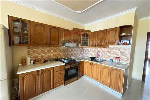 Tirane, jepet me qera apartament 1+1 Kati 8, 78 m² 400 € (Pasticeri Nela - Astir, Shqipëri)