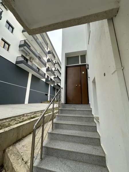 Vlore, jepet me qera apartament 1+1+Ballkon Kati 0, 70 m² 40 € (Dhimiter konomi)