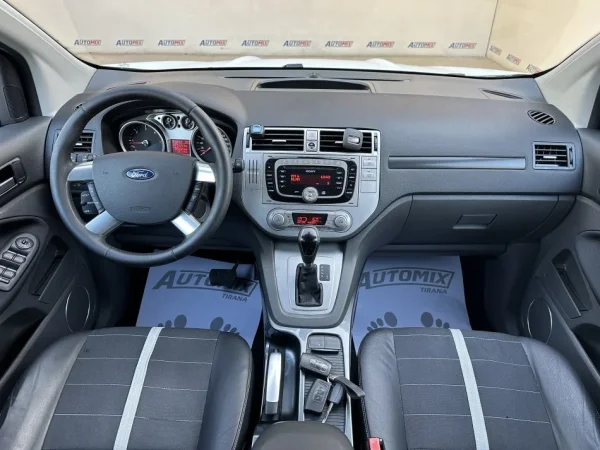 Tirane, shes SUV | Fuoristrad | Xhip FORD KUGA Nafte, e bardhë automatik Klima 199.000 km 9.300 €