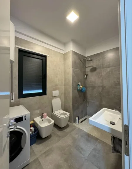 Tirane, shitet apartament 2+1 Kati 6, 102 m² 168.000 € (Shitet apartament 2+1+2 tek Green City)