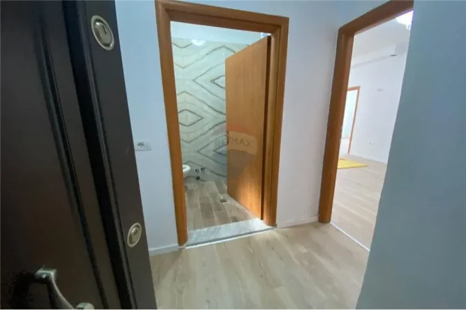 Shqiperi, shitet apartament 2+1 , 83 m² 96.000 € (Apartament 2+1 per shitje ne Fresk !)