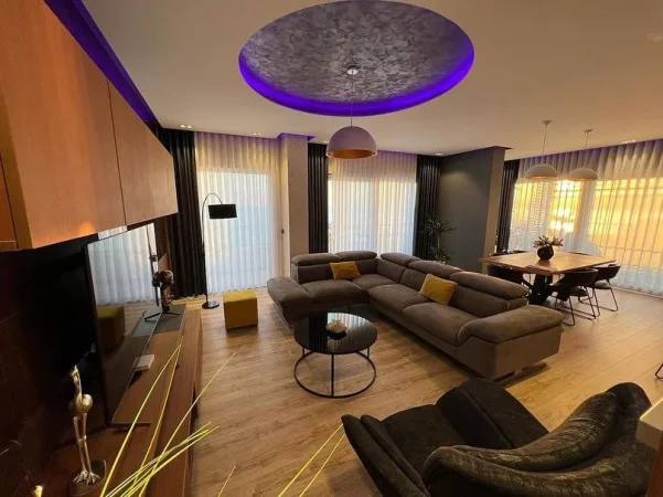 Durres, shitet apartament 2+1+Ballkon Kati 9, 230 m² 300.000 € 