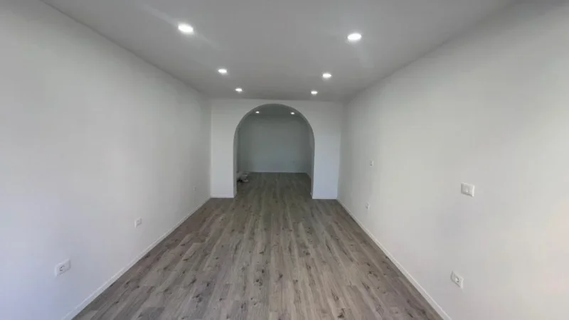 Tirane, jepet me qera ambjent biznesi Kati 0, 46 m² 450 € (Gjik Kuqali)