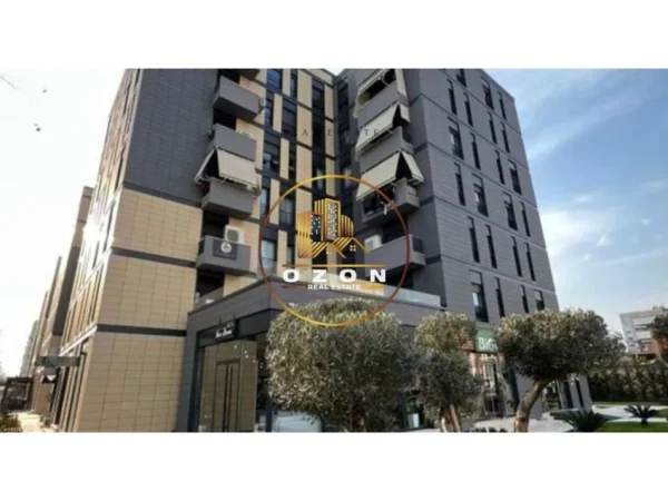 Tirane, jepet me qera ambjent biznesi Kati 1, 750 m² 7.500 € (Rruga Panorama)