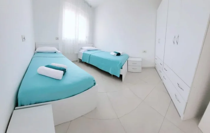 Tirane, jepet me qera 1+1+Aneks+Ballkon Kati 6, 85 m² 400 € (SPITALI QSUT)