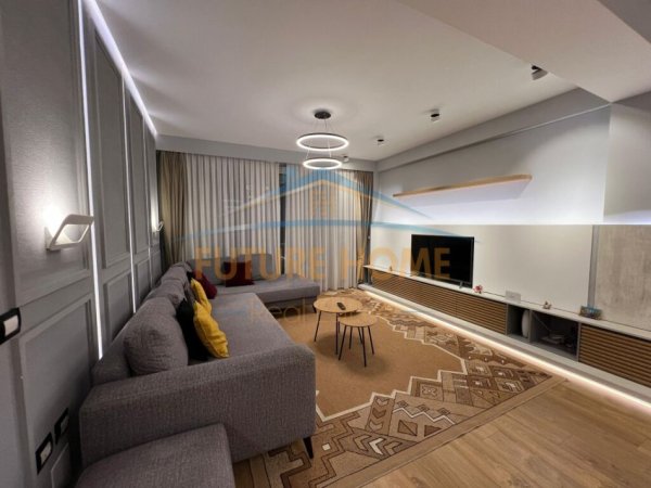 Tirane, jepet me qera apartament 2+1+Aneks+Ballkon Kati 5, 110 m² 1.100 € (RRUGA MYSLYM SHYRI)