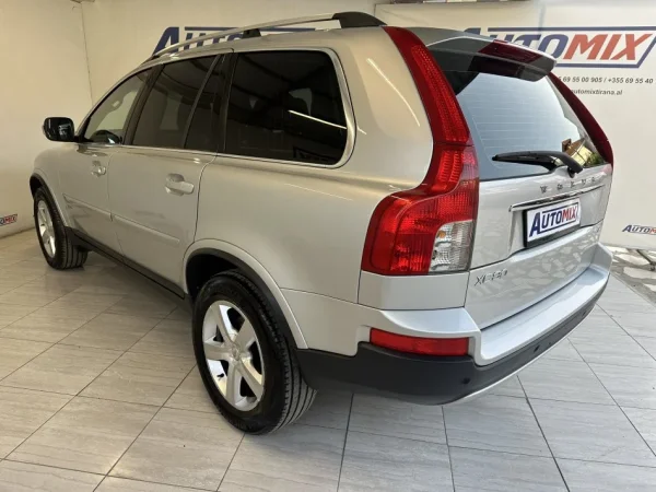 Tirane, shes SUV | Fuoristrad | Xhip VOLVO XC90 Nafte, gri e erret automatik Klima 220.000 km 9.800 €