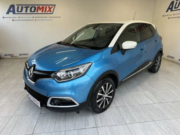Tirane, shes makine RENAULT CAPTUR Nafte, blu e hapur automatik Klima 181.000 km 10.500 €