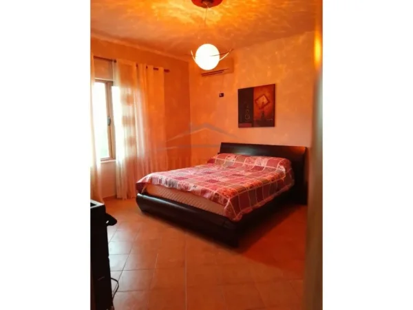 Shitet, Vilë 1 kat + 1 kat nëntokë, Dajt, Tiranë. AREA41930