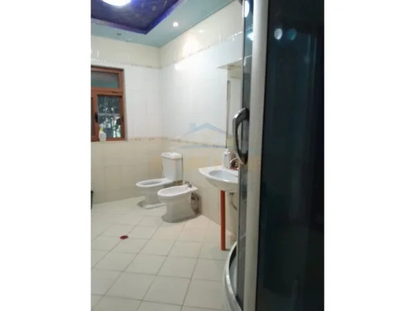 Shitet, Vilë 1 kat + 1 kat nëntokë, Dajt, Tiranë. AREA41930