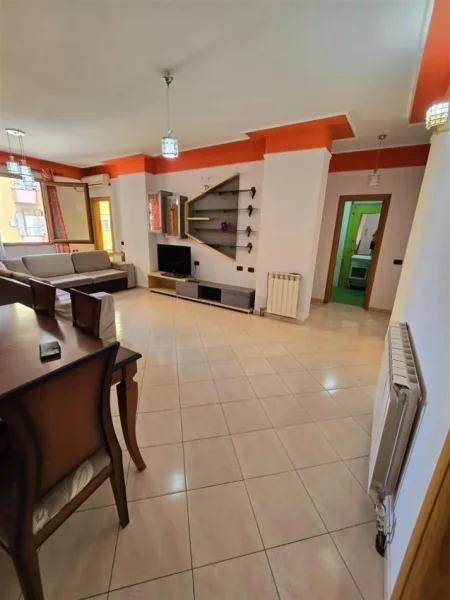 Tirane, shitet apartament 3+1+Ballkon Kati 5, 142 m² 165.000 € (Astir)