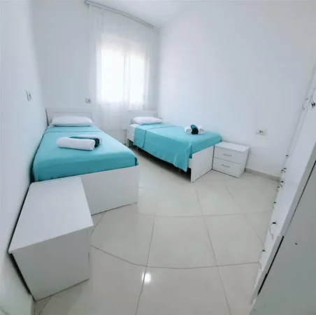 Tirane, jepet me qera apartament 1+1 Kati 6, 87 m² 400 € (Spitali QSUT)