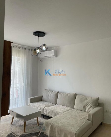 Tirane, jap me qera apartament 1+1+Ballkon Kati 2, 63 m² 500 € (Liqeni i Thate)