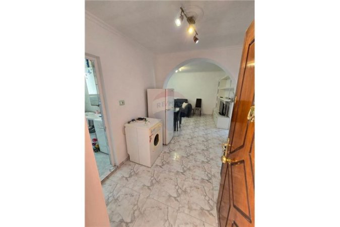 Tirane, shitet 1+1 Kati 3, 50 m² 88.000 € (APARTAMENT NE SHITJE 1+1 NE XHAMLLIK)