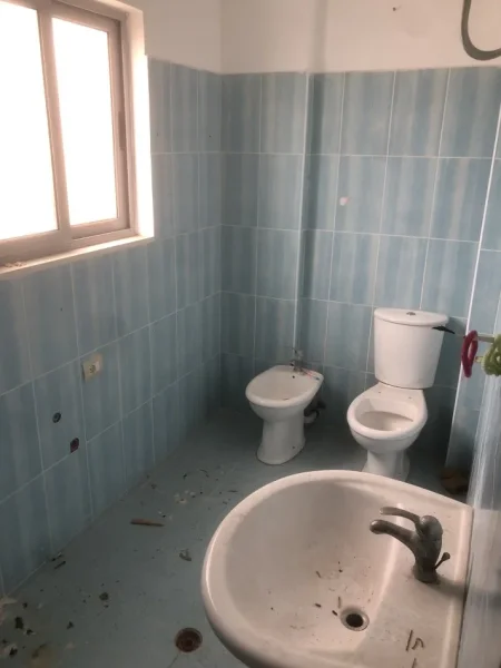 Durres, shitet apartament 1+1+Ballkon Kati 3, 65 m² 72.000 € (Shkembi i Kavajes)