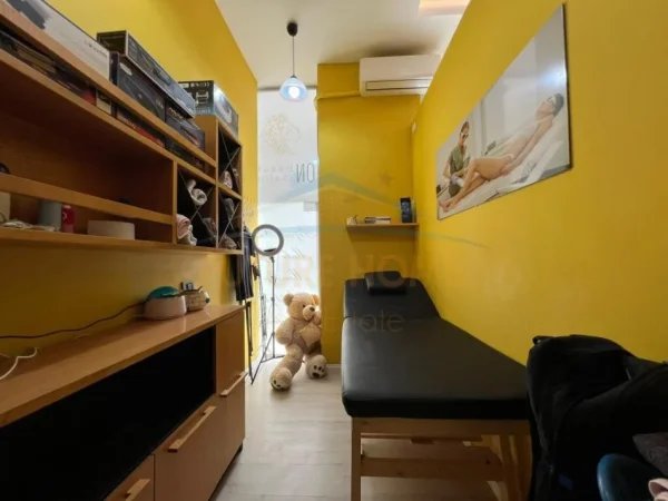 Tirane, shes Qender Estetike 6.000 €