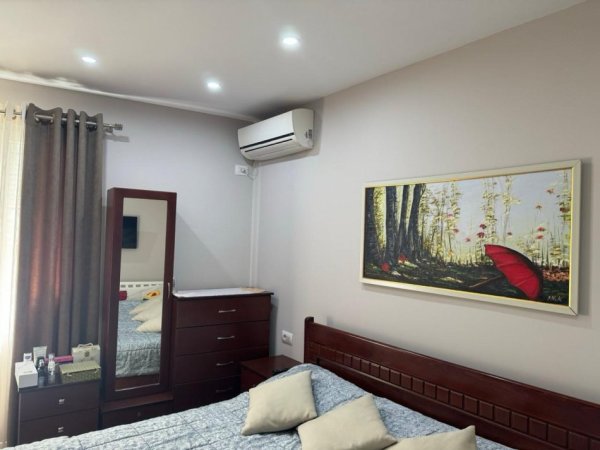 Tirane, jepet me qera apartament 2+1+Ballkon Kati 2, 93 m² 450 € (Rruga Besim alla , prane pallateve cabej)