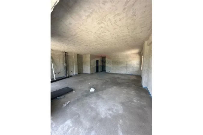 Tirane, shitet apartament 2+1 Kati 1, 104 m² 175.750 € (Liqeni i Thatë)