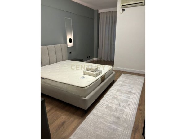 Tirane, jap me qera apartament 2+1 Kati 6, 100 m² 1.200 € (Faik Konica)