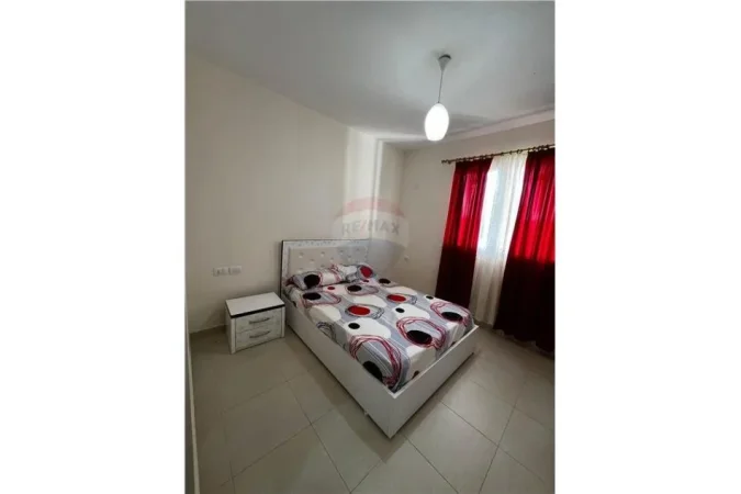 Shqiperi, shitet apartament 1+1 Kati 5, 53 m² 75.000 € (Gjiri i Lalzit)