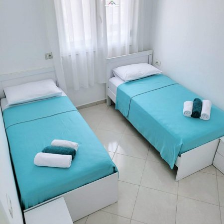 Tirane, jepet me qera apartament 1+1 Kati 6, 86 m² 400 Euro (QSUT)