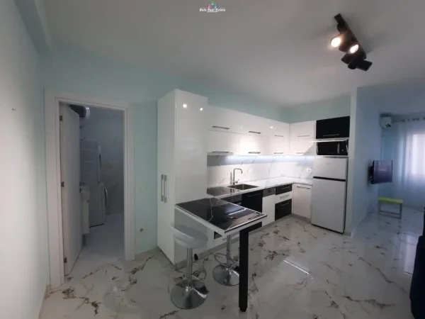 Tirane, jepet me qera apartament 1+1 Kati 6, 45 m² 470 € (don bosko)