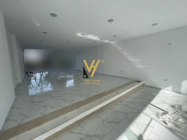 Tirane, shitet ambjent biznesi Kati 0, 624 m² 1.365.000 € (RRUGA NDRE MJEDA)
