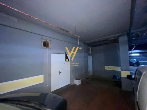 Tirane, shitet ambjent biznesi Kati 0, 624 m² 1.365.000 € (RRUGA NDRE MJEDA)