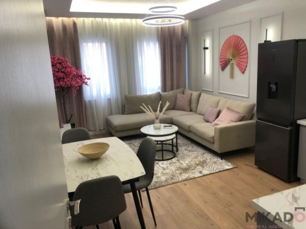 shitet , 99 m² 220.000 €