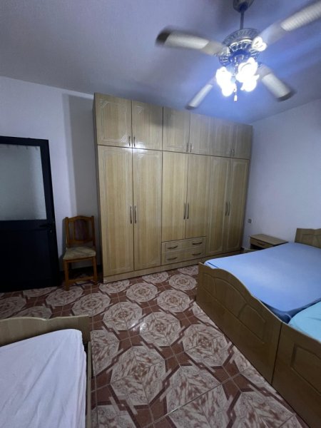 Tirane, jepet me qera apartament 1+1+Ballkon Kati 0, 75 m² 350 € (Allias, 5 Maji, Tirane)