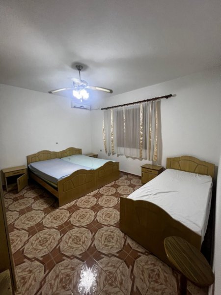 Tirane, jepet me qera apartament 1+1+Ballkon Kati 0, 75 m² 350 € (Allias, 5 Maji, Tirane)