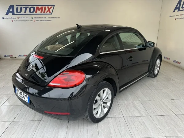 Tirane, shes makine VW BEETLE Nafte, e zeze automatik Klima 71.000 km 10.500 €