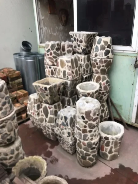 Tirane, shes Tulla shamat, zjarrduruese te reja dhe te perdorura, Tulla xhami, pllaka balte veshjeje, oxhaqe, furra etj.. 10 €