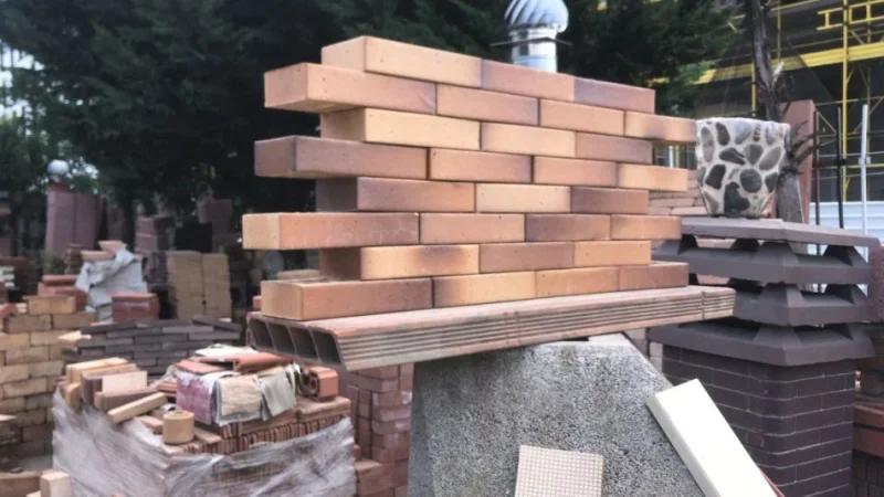 Tirane, shes Tulla xhami, Tulla shamat zjarrduruese, pllaka veshjeje ambjentesh te ndryshme, llac shamat, oxhaqe, furra etj... 10 €