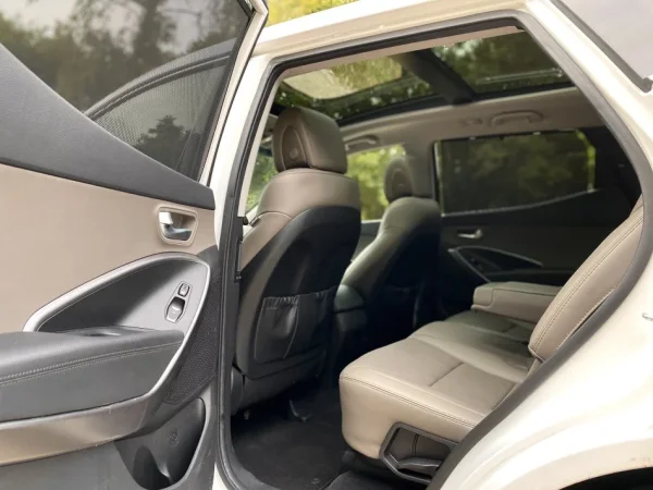 Tirane, shes makine Hyundai Benzin, e bardhë automatik Klima