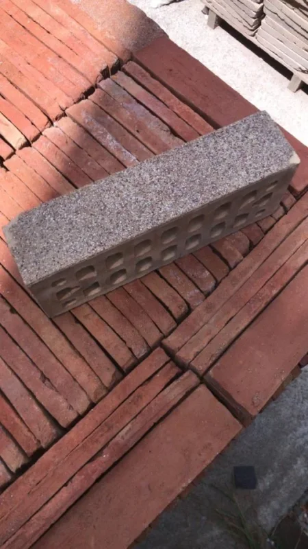 Tirane, shes Tulla shamt, zjarrduruese, Tulla balte, Tulla xhami 10 €