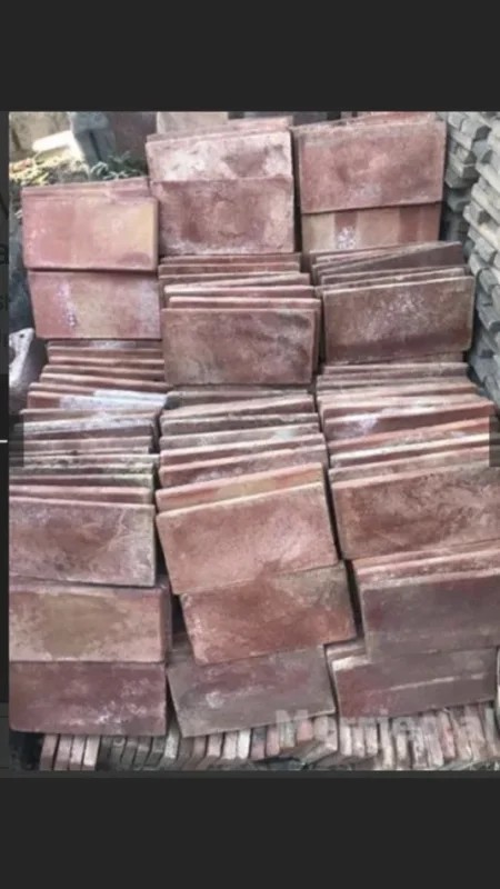 Tirane, shes Tulla shamat, Tulla balte, Tulla xhami, 10 €