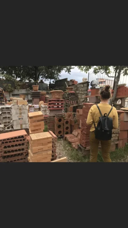 Tirane, shes Tulla xhami, Tulla shamat, pllaka balte etj 10 €